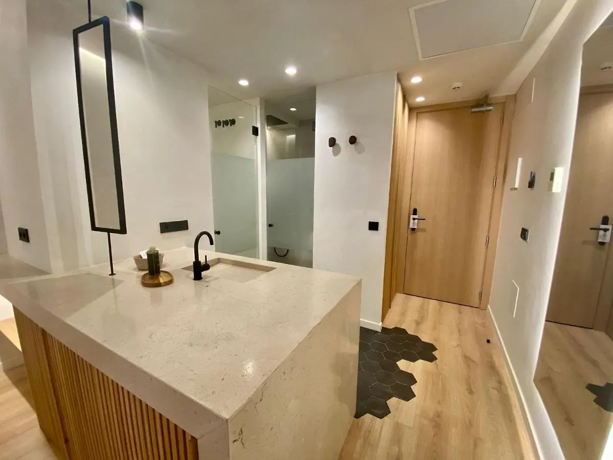 فندق S'Estancia Suites إيز ميركاذال