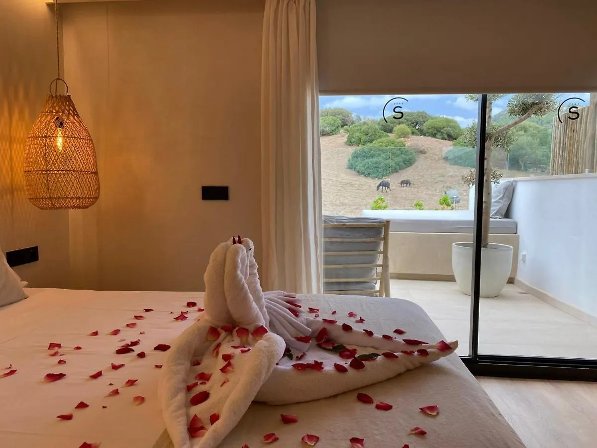 S'Estancia Suites إيز ميركاذال فندق