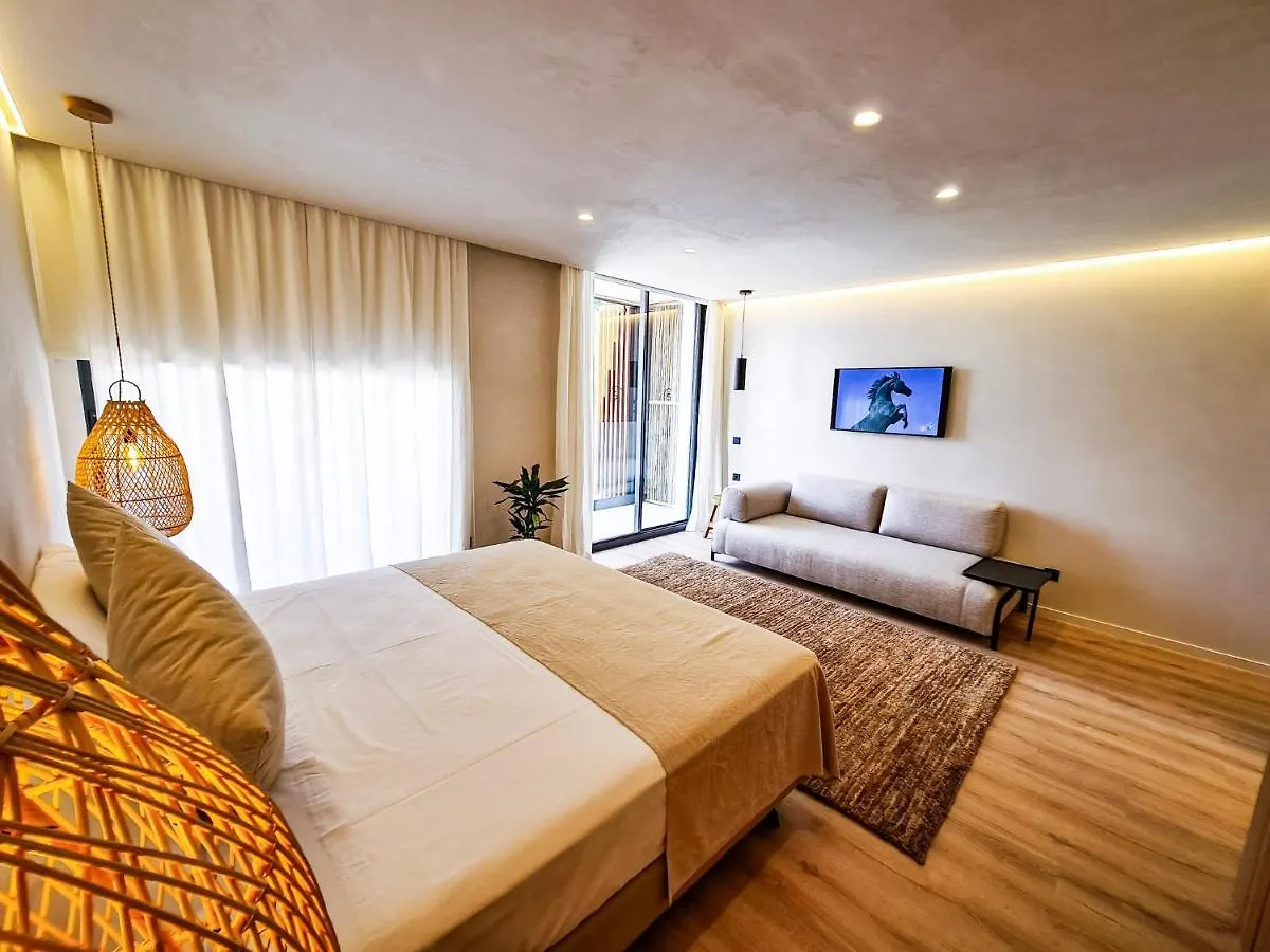 **** فندق S'Estancia Suites إيز ميركاذال إسبانيا