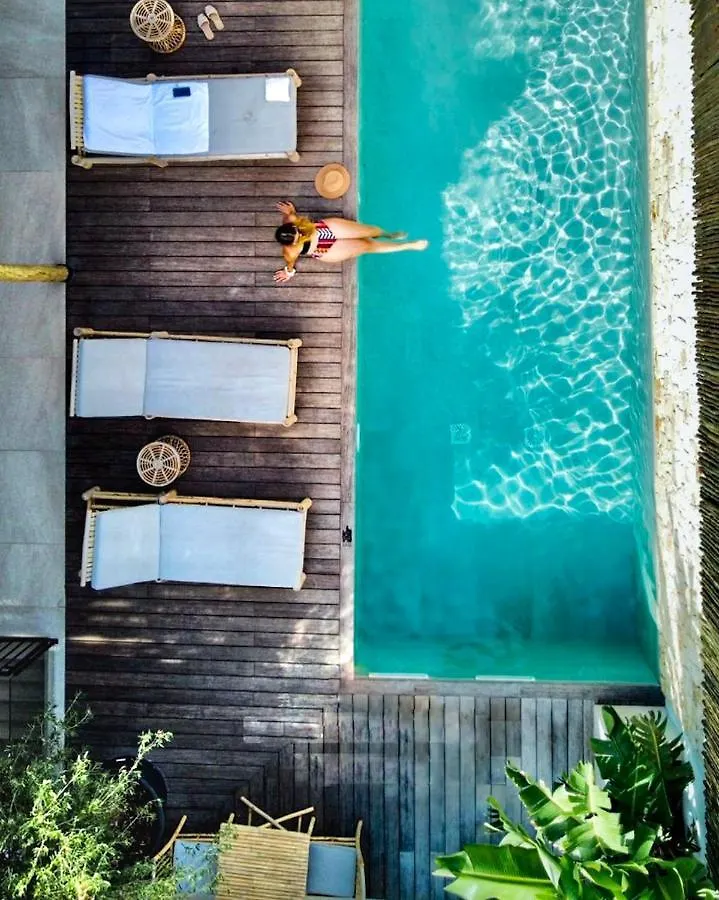 فندق S'Estancia Suites إيز ميركاذال